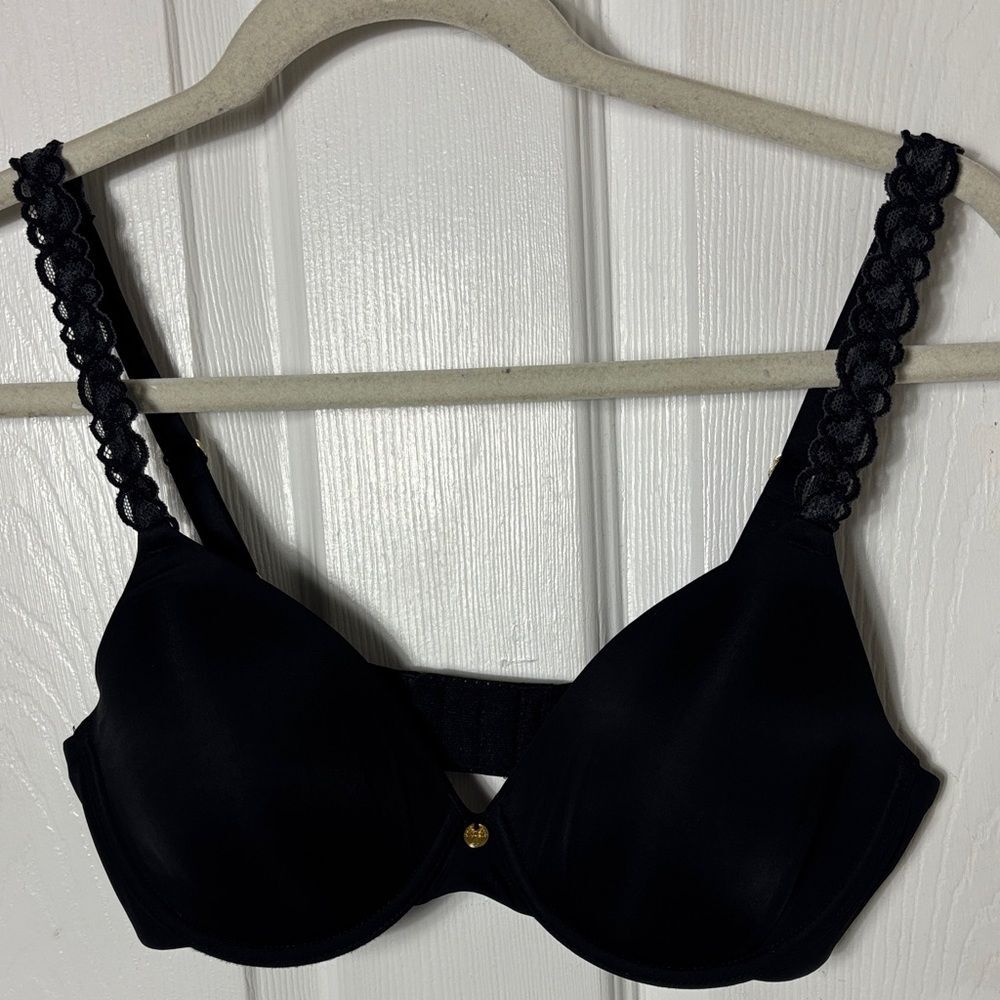 NATORI Black Pure Luxe bra size 34C spring 2024